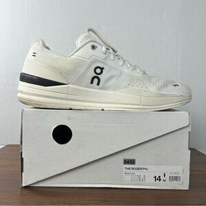 On Running On The Roger Pro White Ivory Black Sneakers Men Size 14